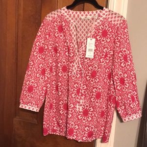 NWT Vineyard Vines Tile Medallion Top